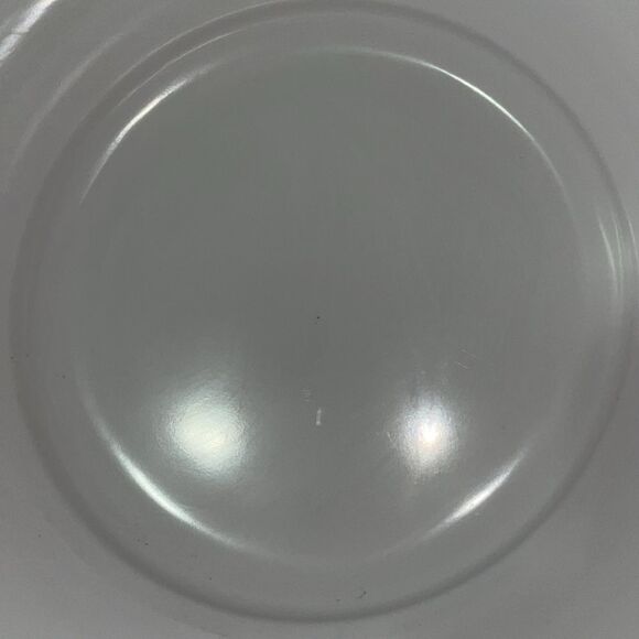 Plastic swirly large 11 inch diameter kitchen fruit white decoration bowl - Picture 6 of 7